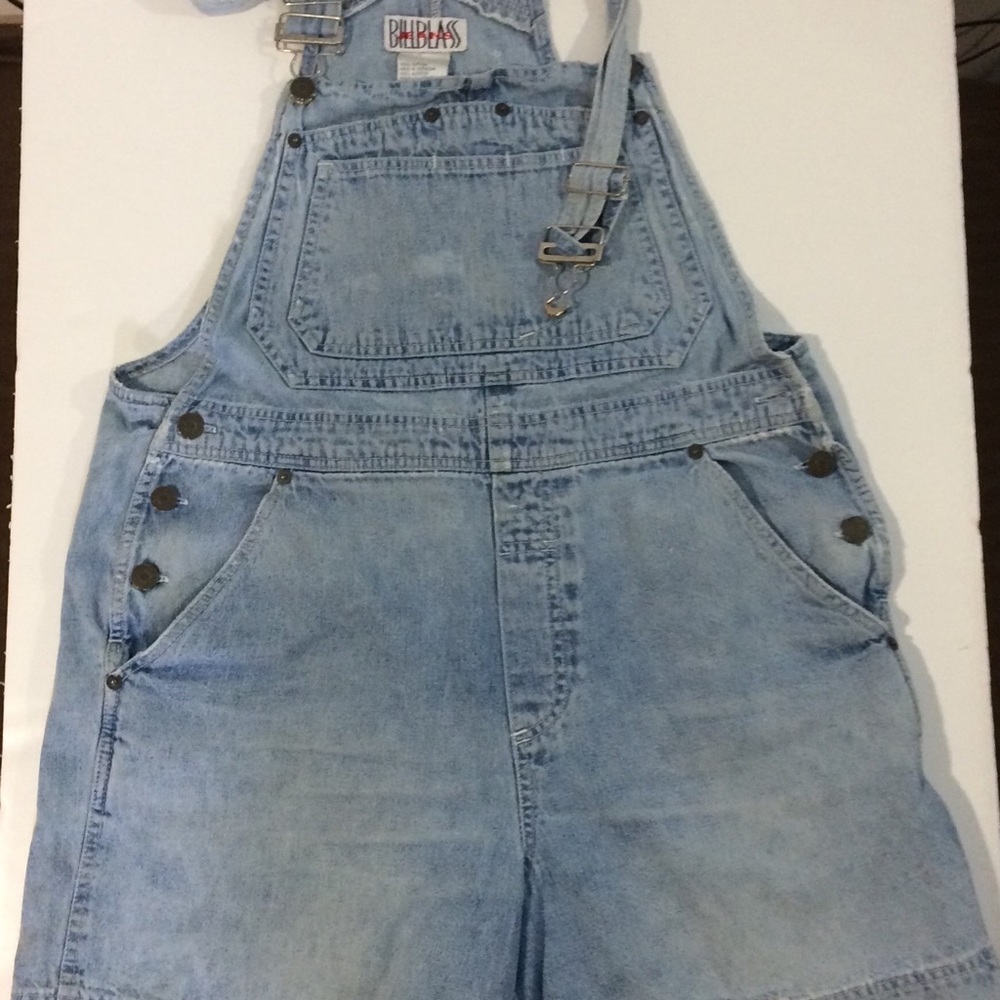 Bill Blass woman’s shortall M distressed /worn